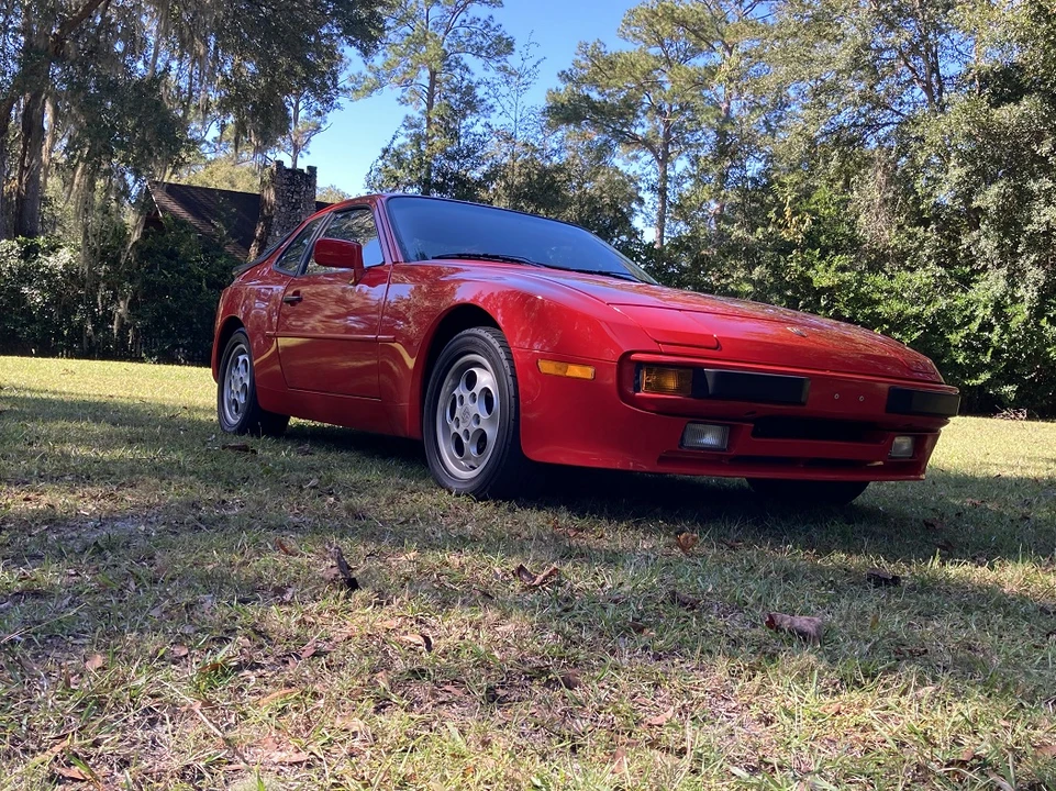 1988 Porsche 944 - Image 10 of 31