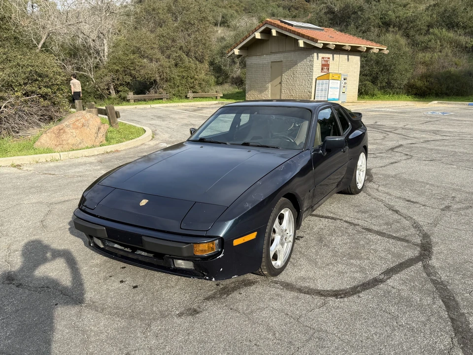 1988 Porsche 944 - Image 2 of 31