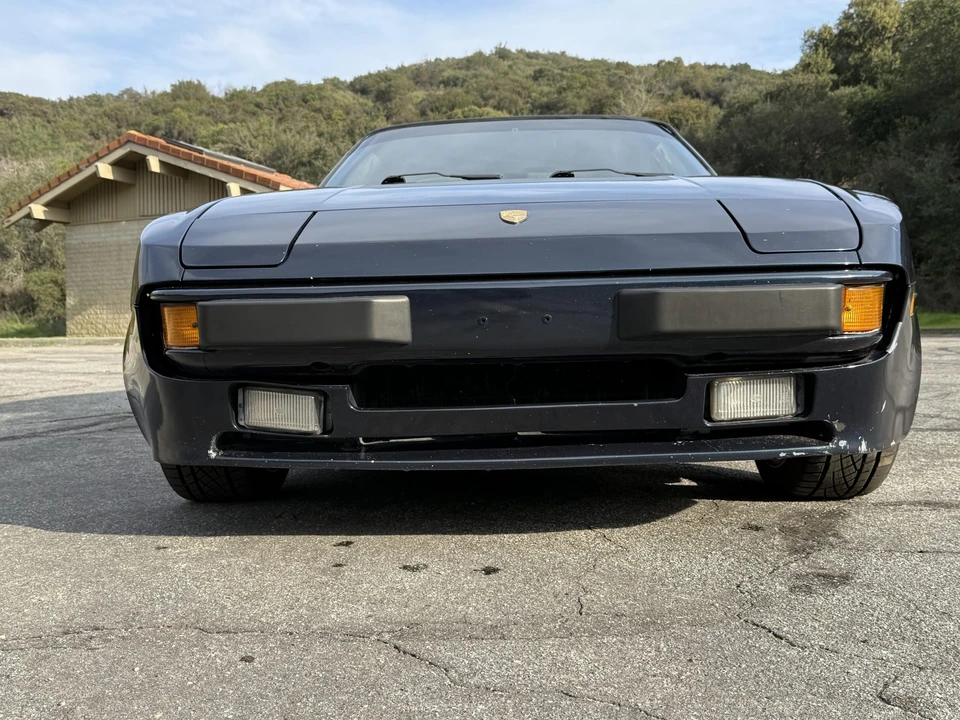 1988 Porsche 944 - Image 18 of 31