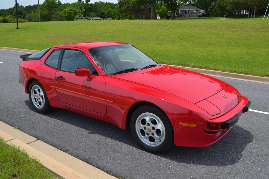 1988 Porsche 944 - Image 6 of 31