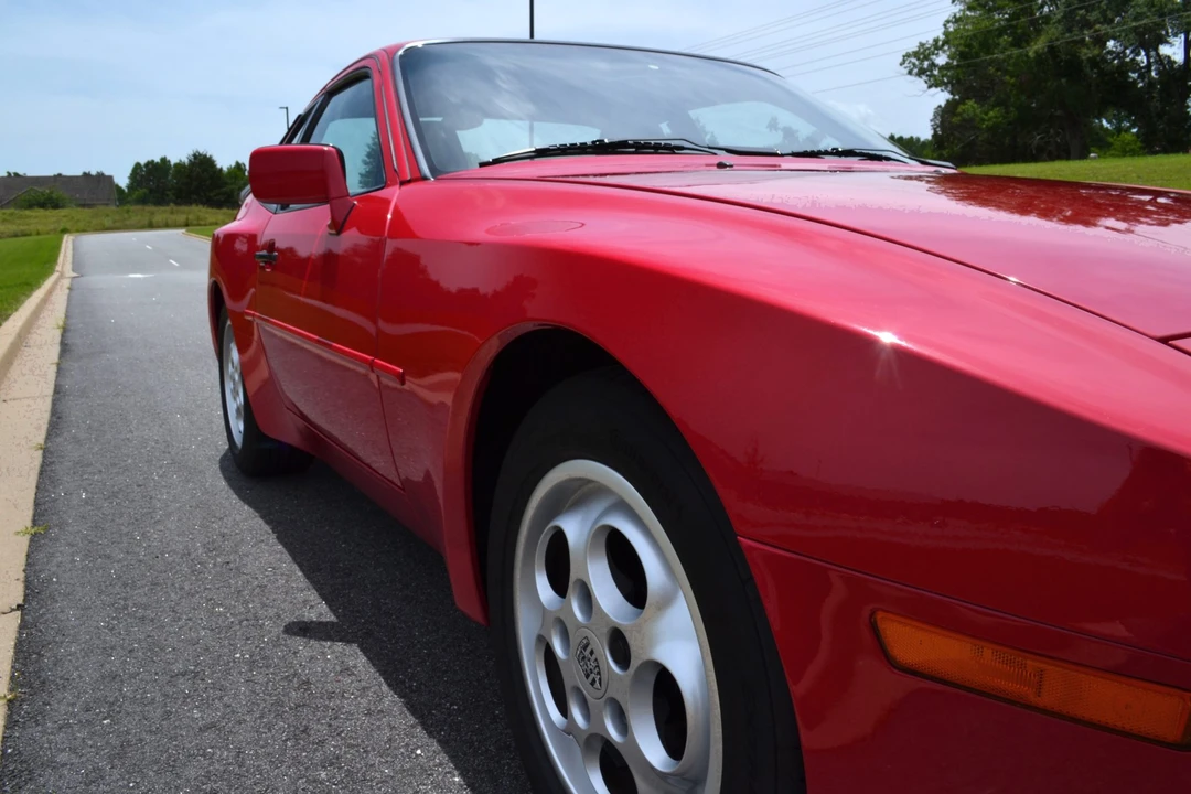 1988 Porsche 944 - Image 21 of 31