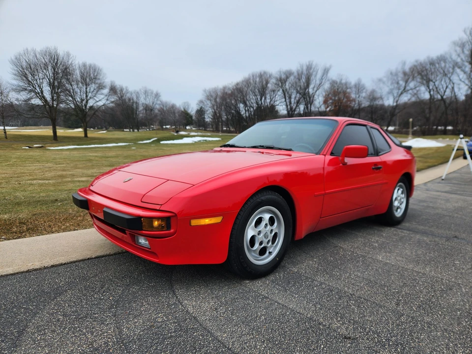 1988 Porsche 944 - Image 11 of 31