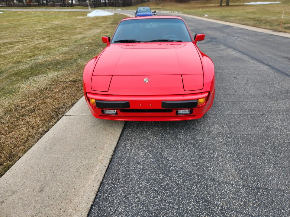 1988 Porsche 944 - Image 7 of 31