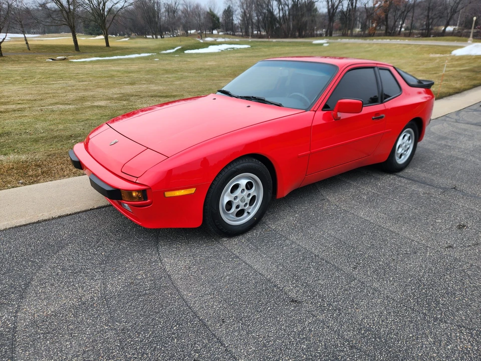 1988 Porsche 944 - Image 12 of 31