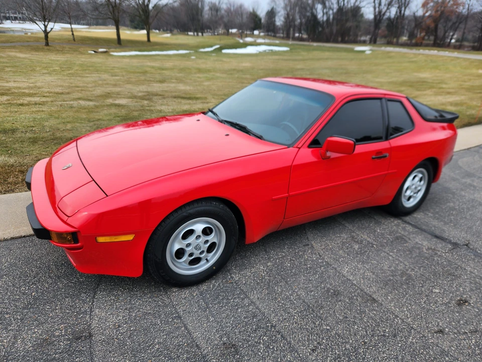1988 Porsche 944 - Image 15 of 31