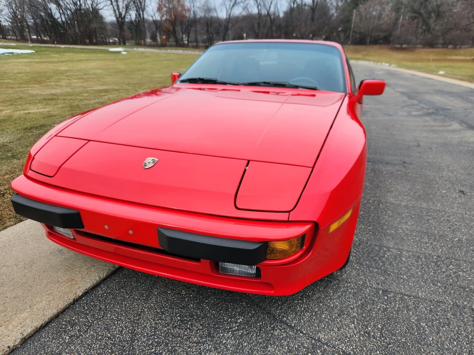 1988 Porsche 944 - Image 9 of 31