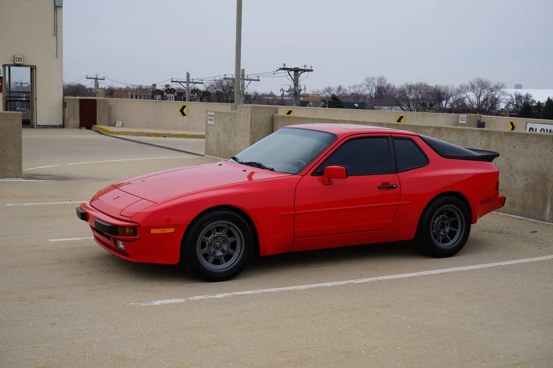 1988 Porsche 944 - Image 5 of 31