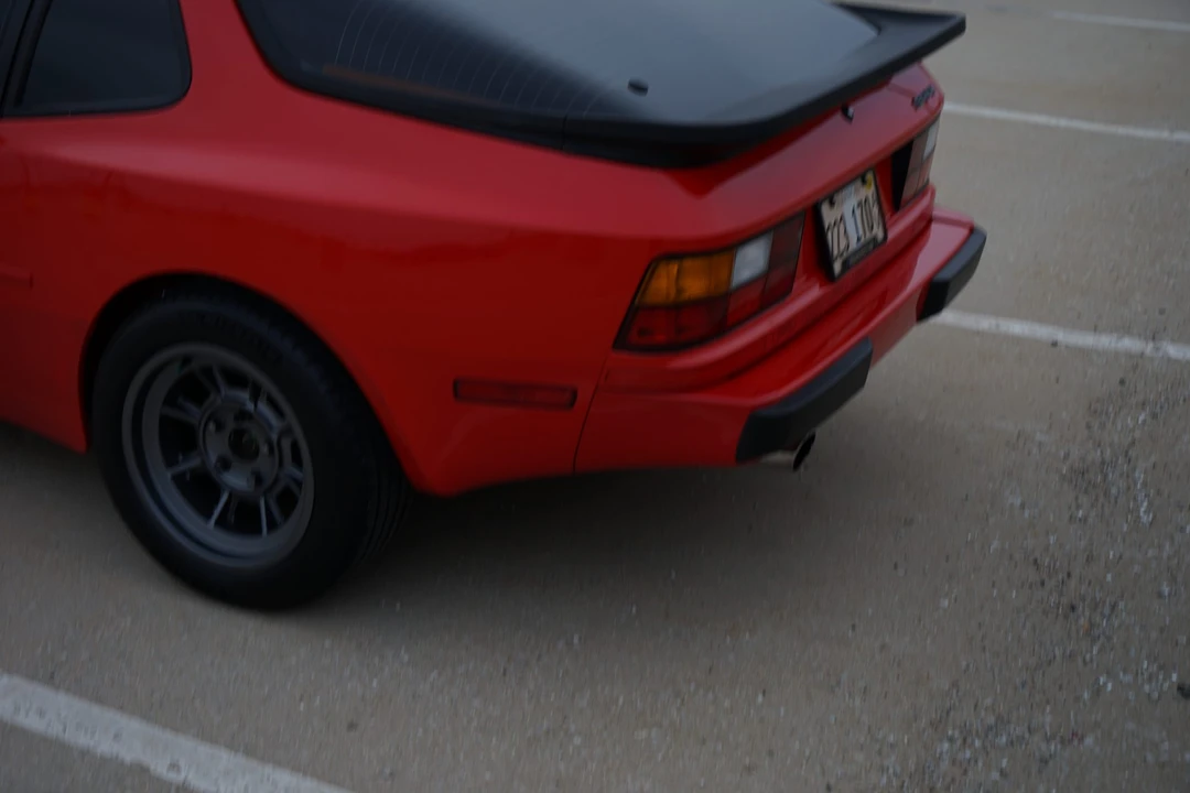 1988 Porsche 944 - Image 26 of 31