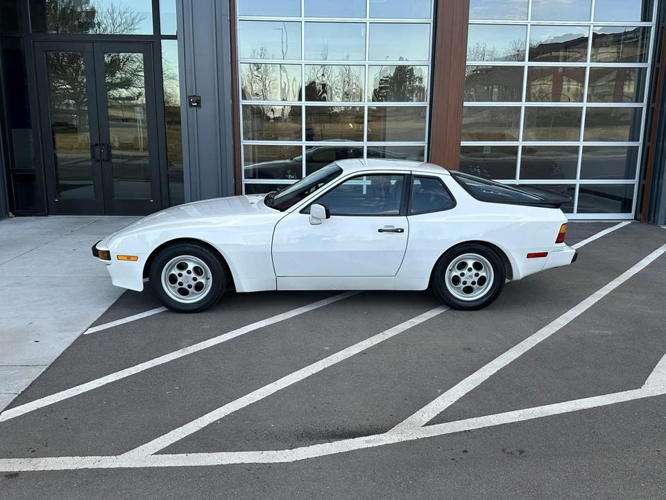 1988 Porsche 944 - Image 31 of 31