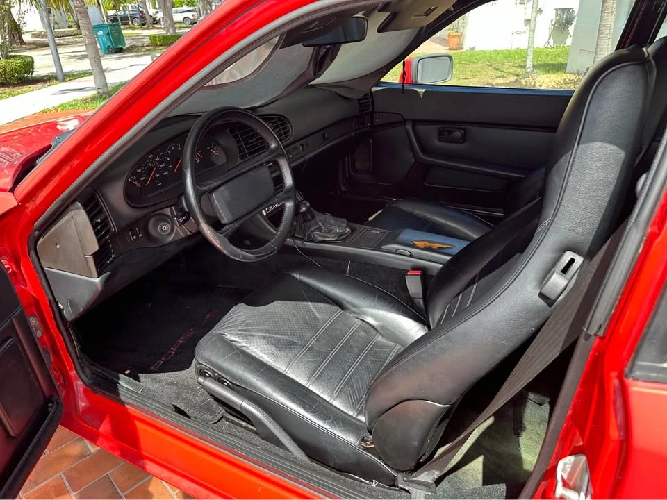 1988 Porsche 944 - Image 4 of 10