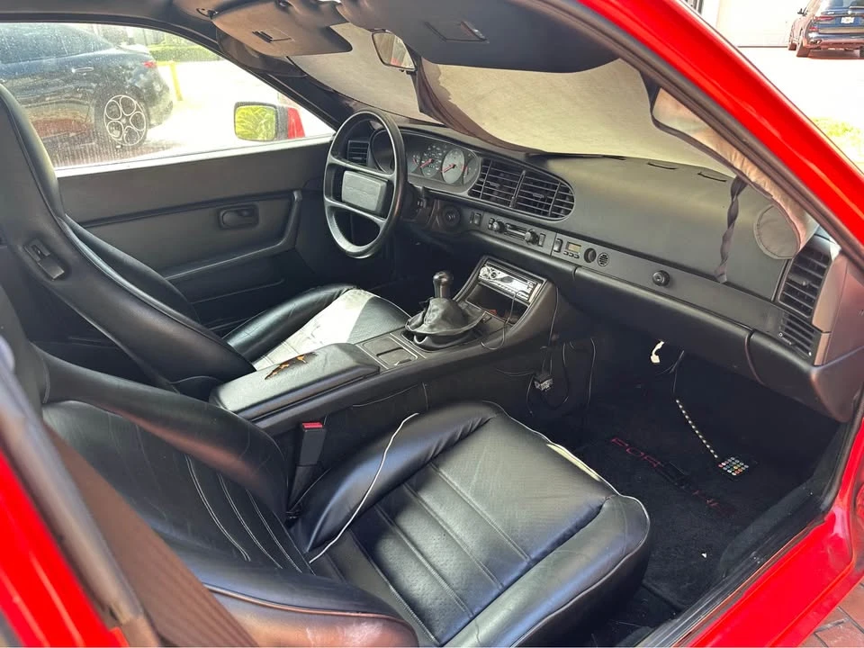 1988 Porsche 944 - Image 8 of 10