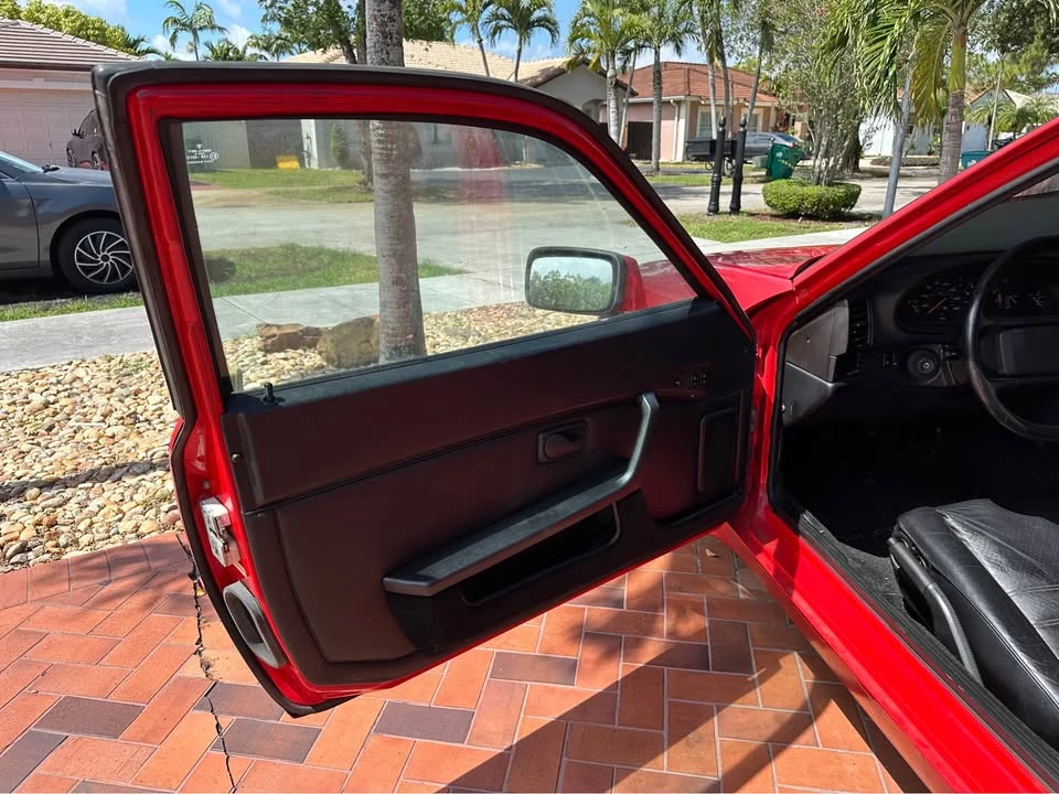 1988 Porsche 944 - Image 6 of 10