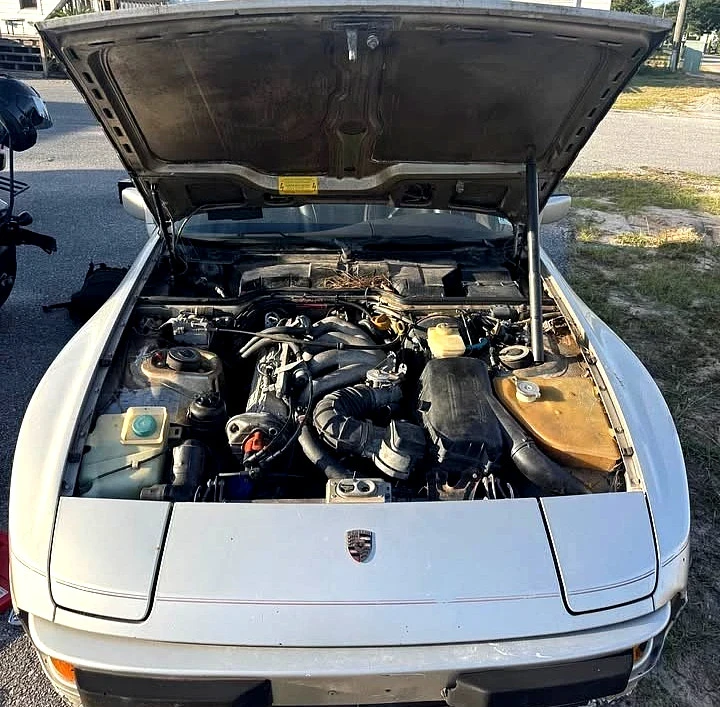 1988 Porsche 944 - Image 7 of 8