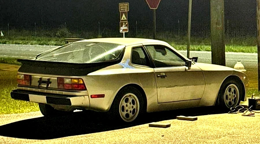 1988 Porsche 944 - Image 5 of 8