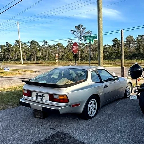 1988 Porsche 944 - Image 2 of 8