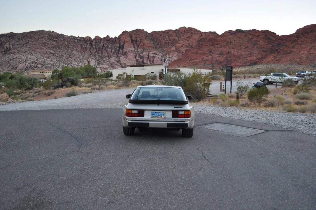 1988 Porsche 944 - Image 15 of 31