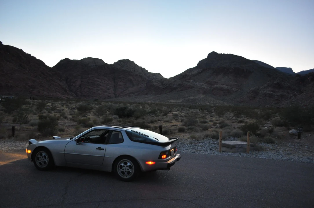 1988 Porsche 944 - Image 25 of 31