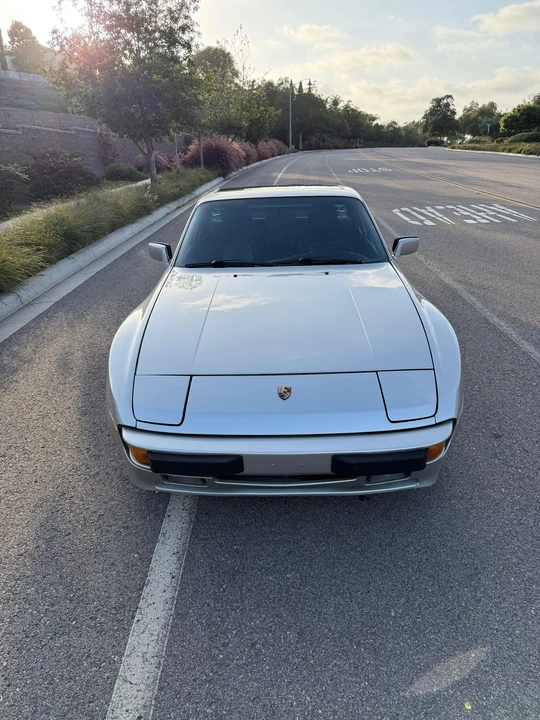 1988 Porsche 944 - Image 11 of 31