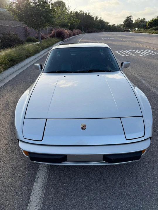 1988 Porsche 944 - Image 12 of 31