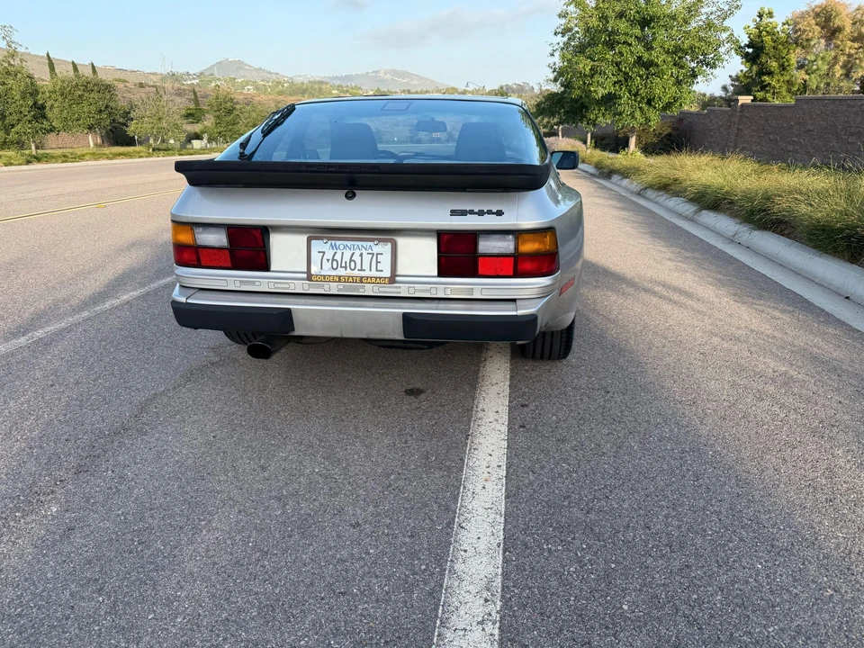 1988 Porsche 944 - Image 29 of 31