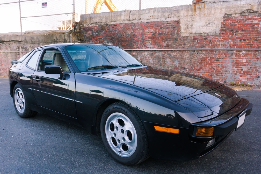 1988 Porsche 944 - Image 3 of 31