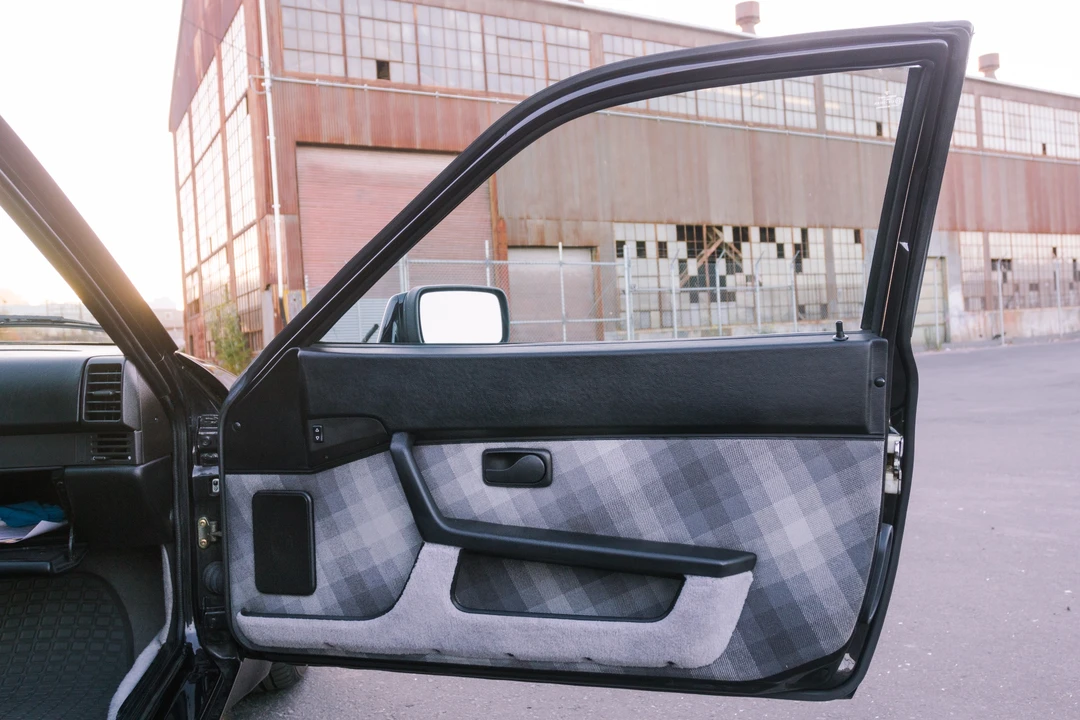 1988 Porsche 944 - Image 31 of 31