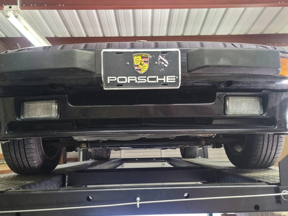 1988 Porsche 944 - Image 14 of 31
