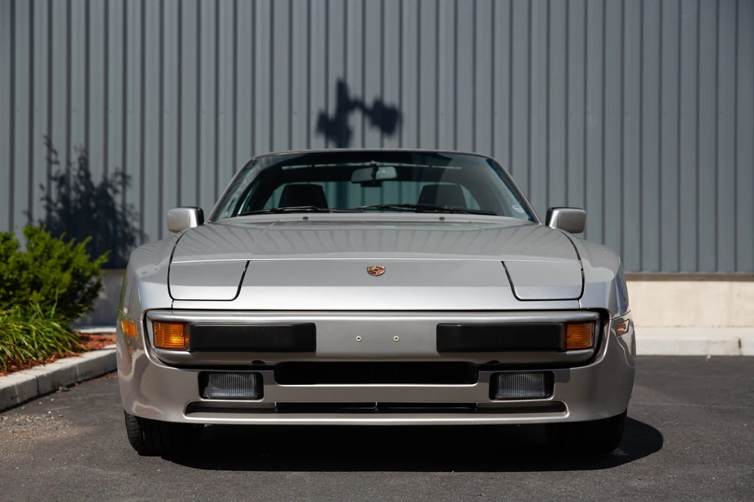 1988 Porsche 944 - Image 9 of 31