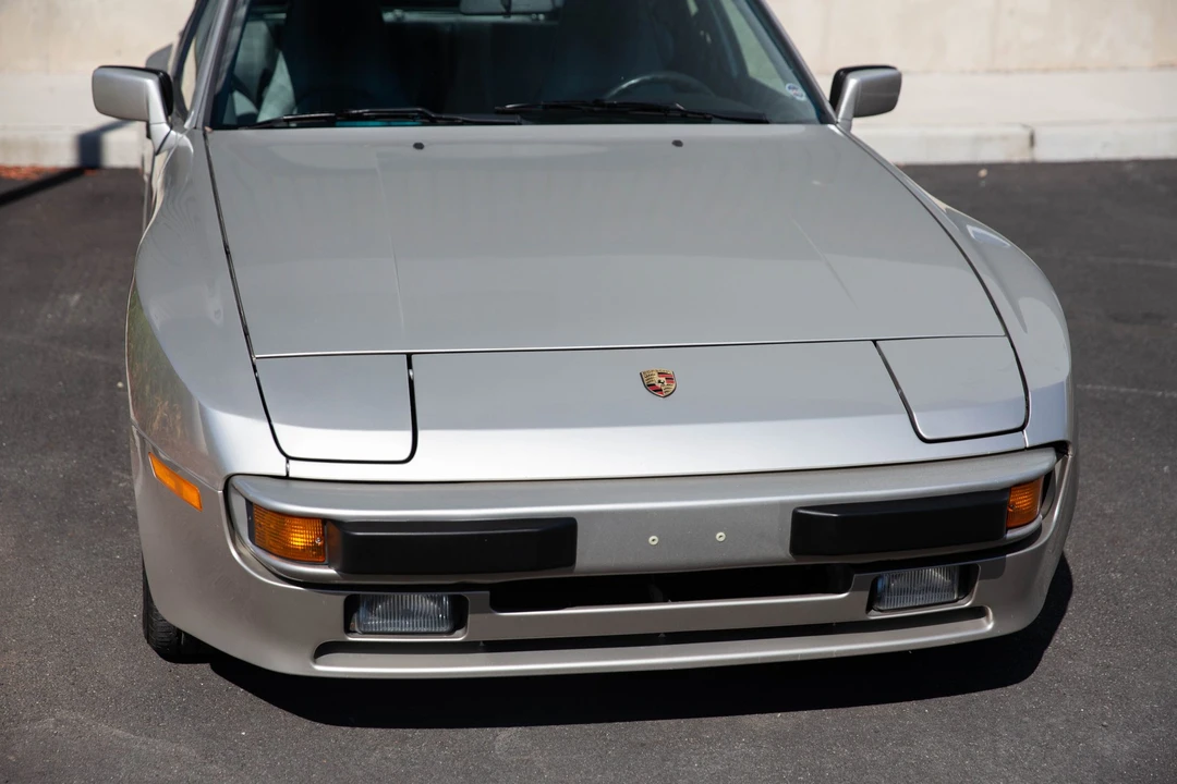 1988 Porsche 944 - Image 11 of 31