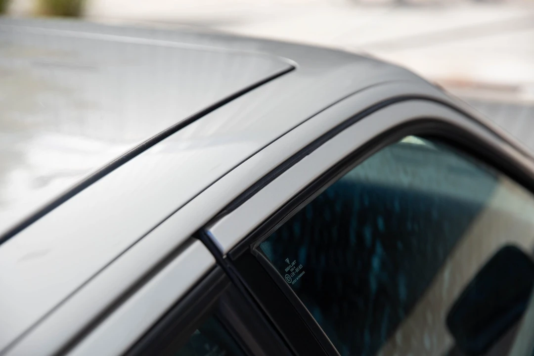 1988 Porsche 944 - Image 25 of 31