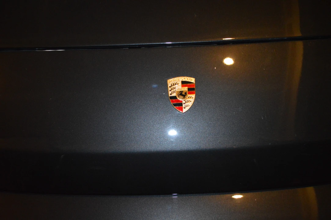 1988 Porsche 944 - Image 19 of 31