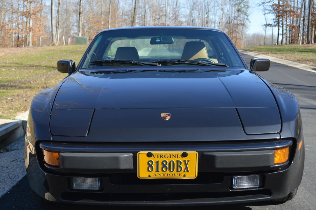 1988 Porsche 944 - Image 4 of 31
