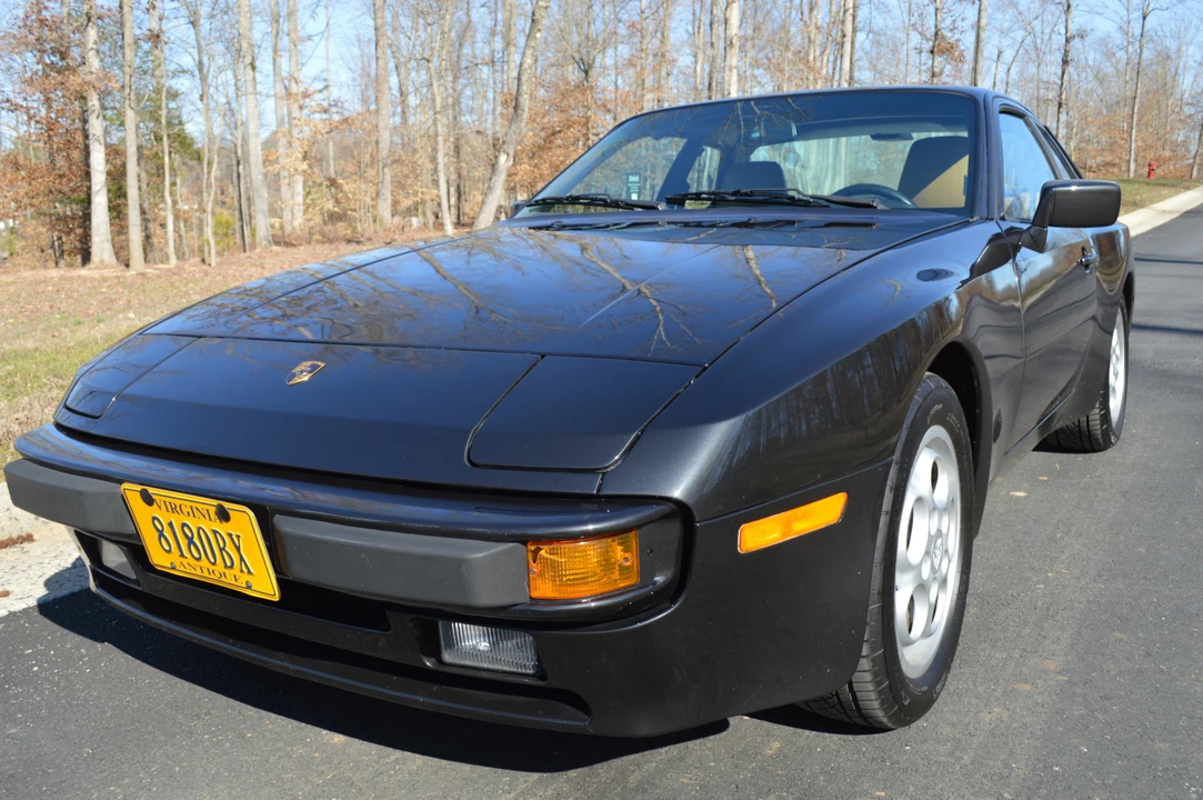 1988 Porsche 944 - Image 5 of 31