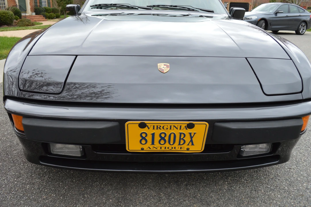 1988 Porsche 944 - Image 11 of 31