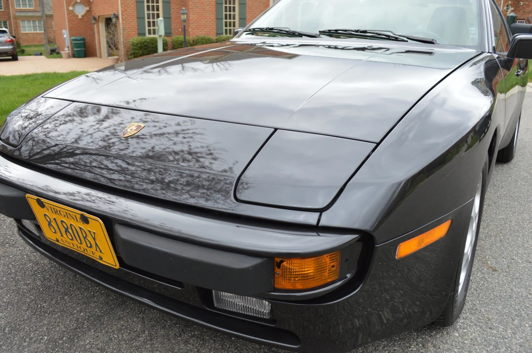 1988 Porsche 944 - Image 14 of 31