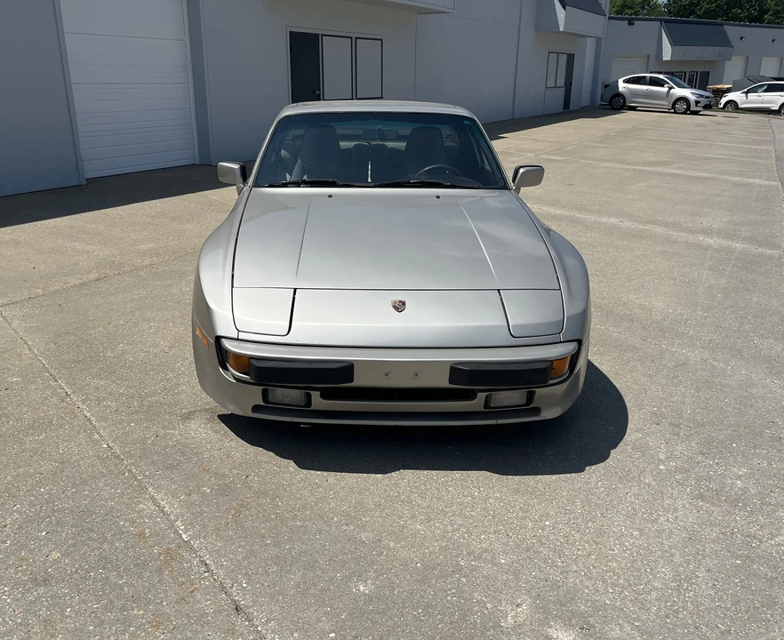 1988 Porsche 944 S - Image 2 of 31