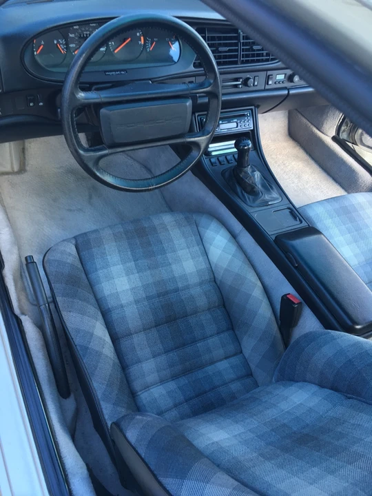 1988 Porsche 944 S - Image 24 of 31
