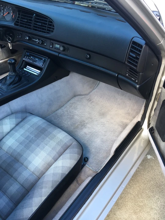 1988 Porsche 944 S - Image 27 of 31