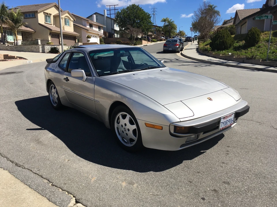 1988 Porsche 944 S - Image 9 of 31
