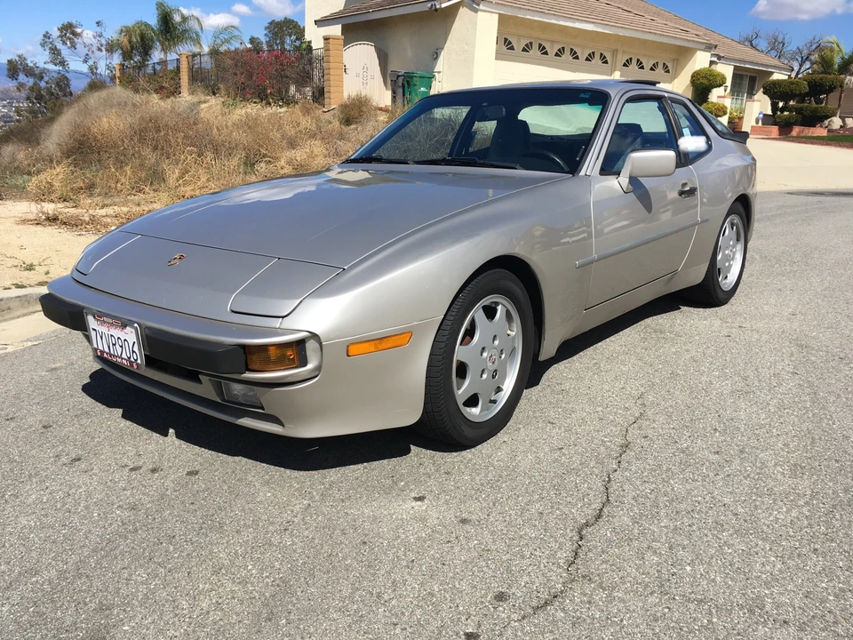 1988 Porsche 944 S - Image 2 of 31