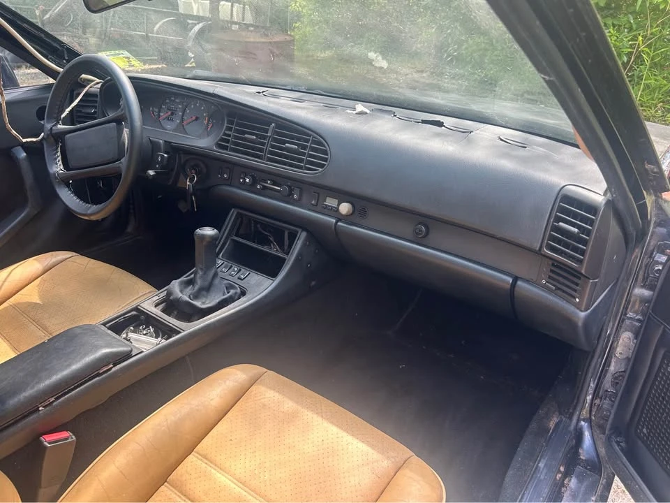 1988 Porsche 944 - Image 5 of 6
