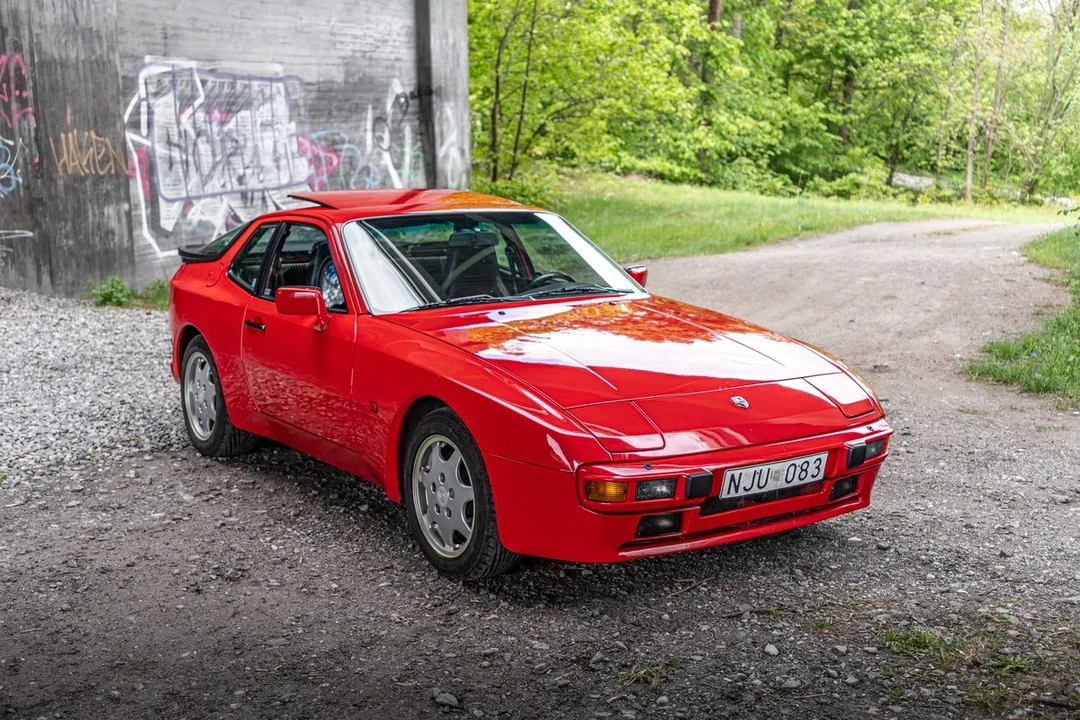 1988 Porsche 944 S - Image 18 of 31