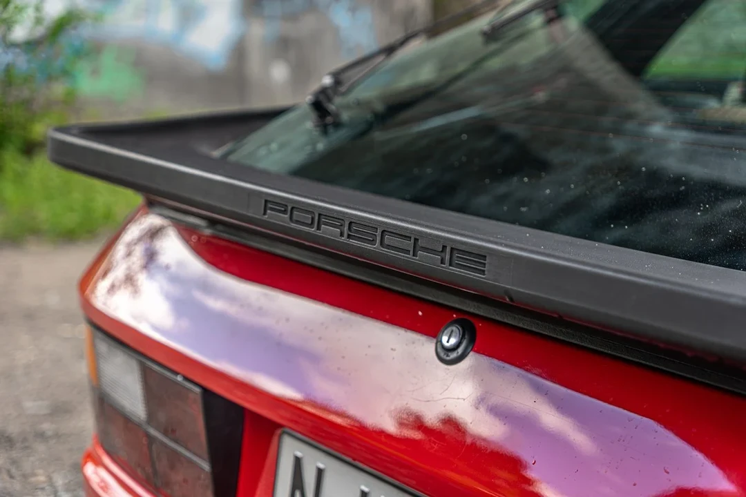1988 Porsche 944 S - Image 17 of 31