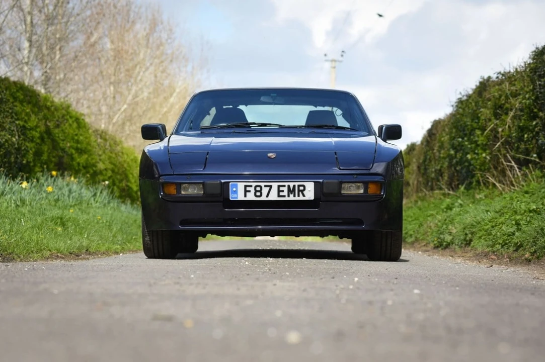 1988 Porsche 944 - Image 10 of 31