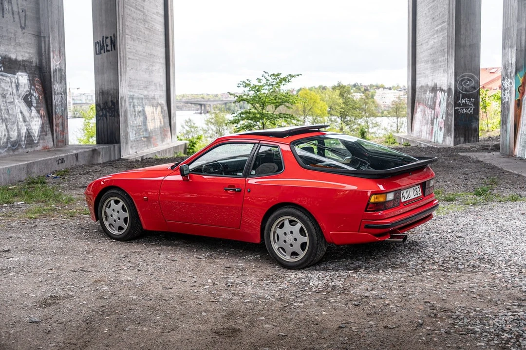 1988 Porsche 944 - Image 4 of 31