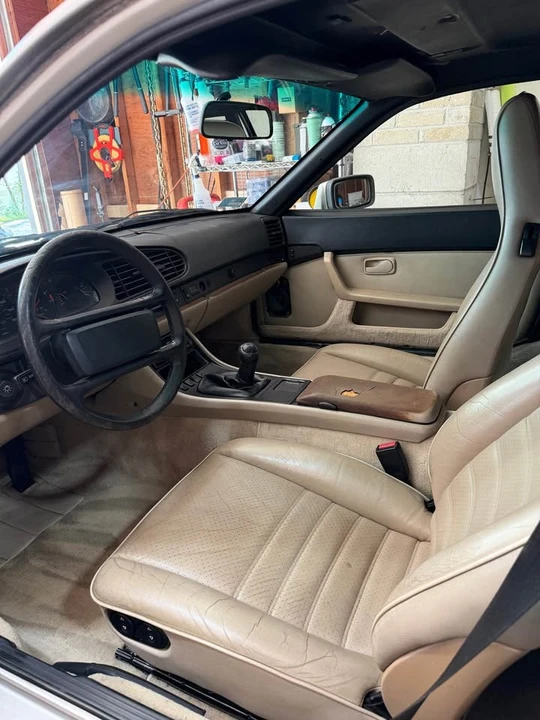 1988 Porsche 944 S - Image 15 of 20