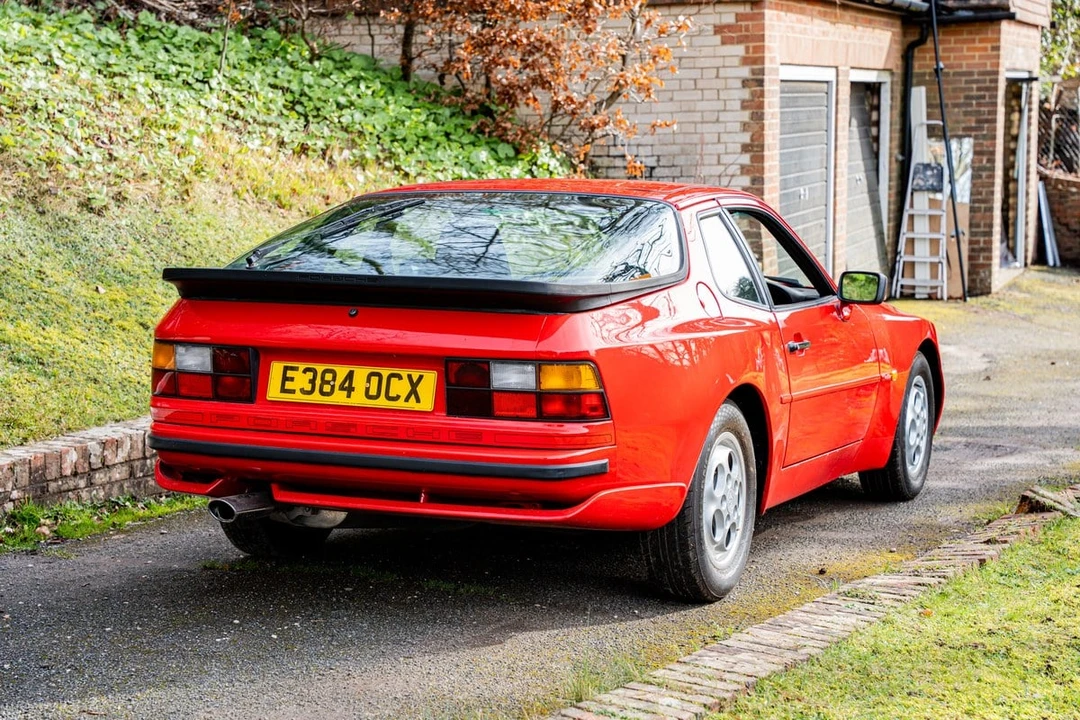 1988 Porsche 944 S - Image 9 of 31