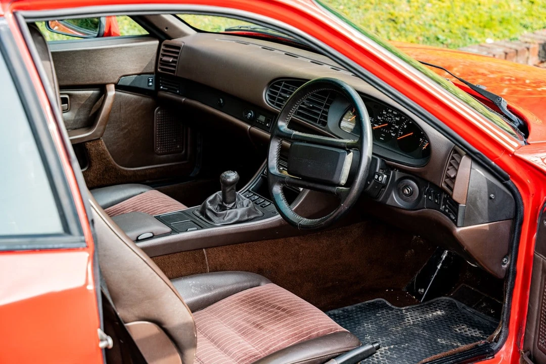 1988 Porsche 944 S - Image 14 of 31