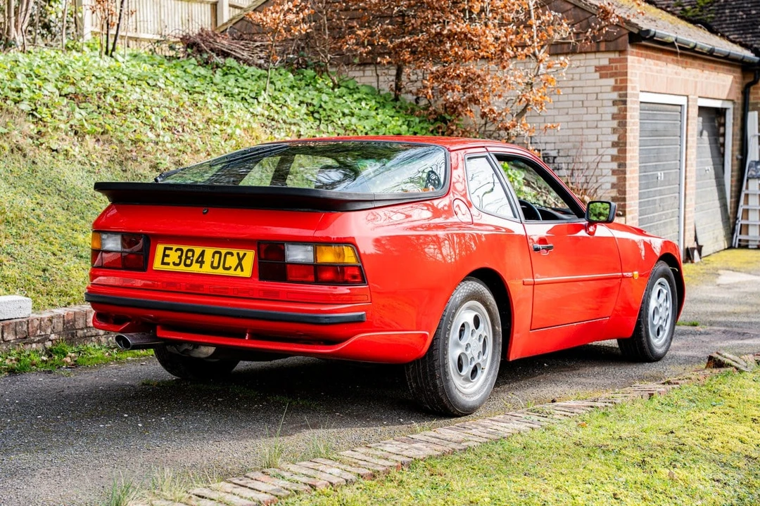 1988 Porsche 944 S - Image 8 of 31