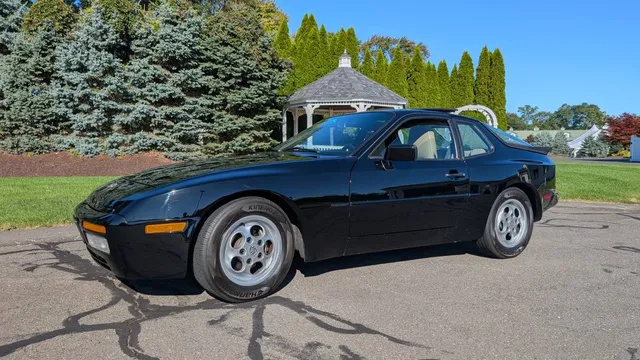 1988 Porsche 944 S